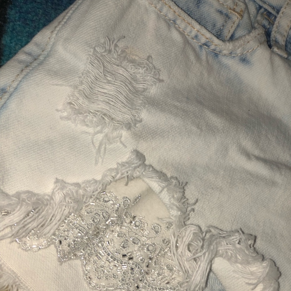 shorts - Picture 4 of 4